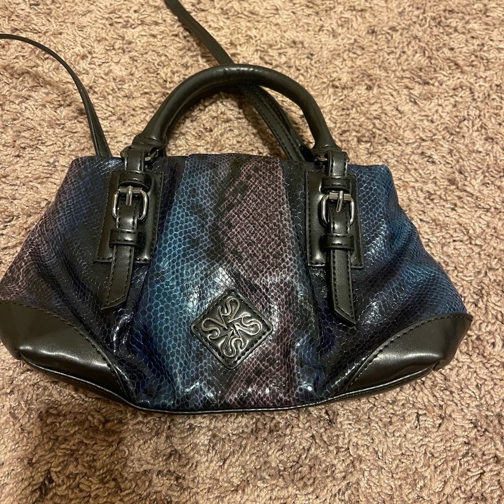 Vera Wang purse